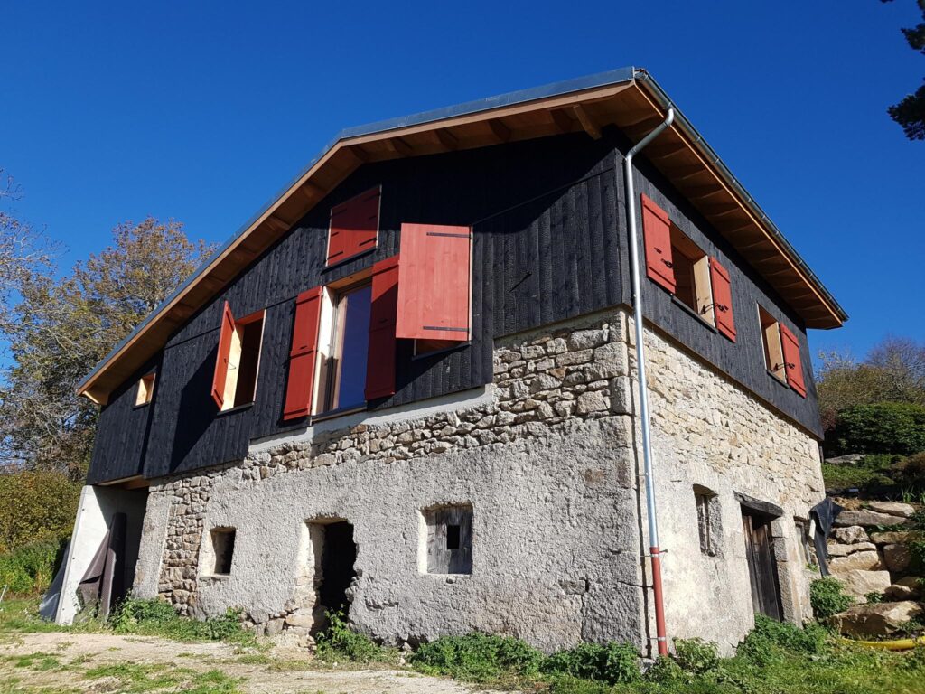 De Bois brulé et de paille